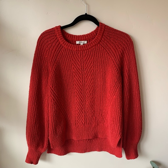 Madewell Balloon-Sleeve Sweater in Scarlett - Picture 2 of 4
